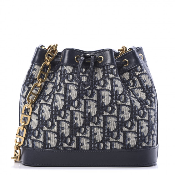 tommy hilfiger handbags for ladies