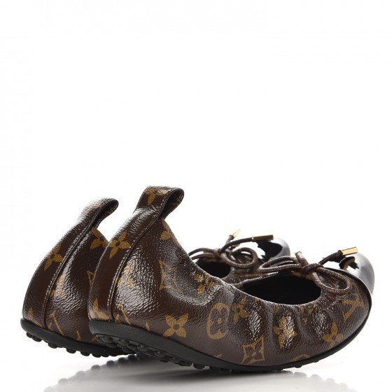 lv ballet flats