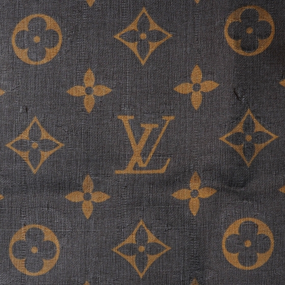 LOUIS VUITTON Silk Monogram Bandana Marron 39453