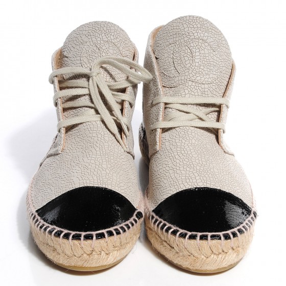 chanel black and tan espadrilles