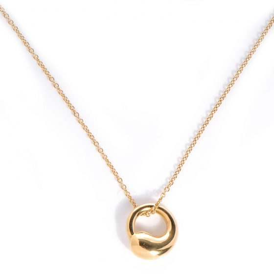 Tiffany 18k Yellow Gold Elsa Peretti Eternal Circle Pendant Necklace Small 79370 - Elsa Peretti Circle Pendant Tiffany 18k Yellow Gold Elsa Peretti Eternal Circle Pendant Necklace Small 79370 - Elsa Peretti Circle Pendant