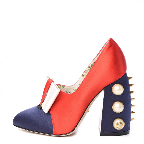 Gucci Silk Satin Pearl Studded Luna Bow Pump 36 Navy Blue 550605 - Gucci Leather Pump With Pearl Bow Gucci Silk Satin Pearl Studded Luna Bow Pump 36 Navy Blue 550605 - Gucci Leather Pump With Pearl Bow