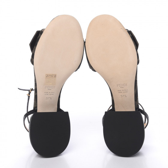 fendi promenade ff flat leather sandals