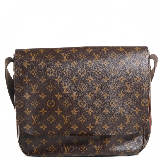 LOUIS VUITTON Monogram Beaubourg MM Messenger Bag 89435