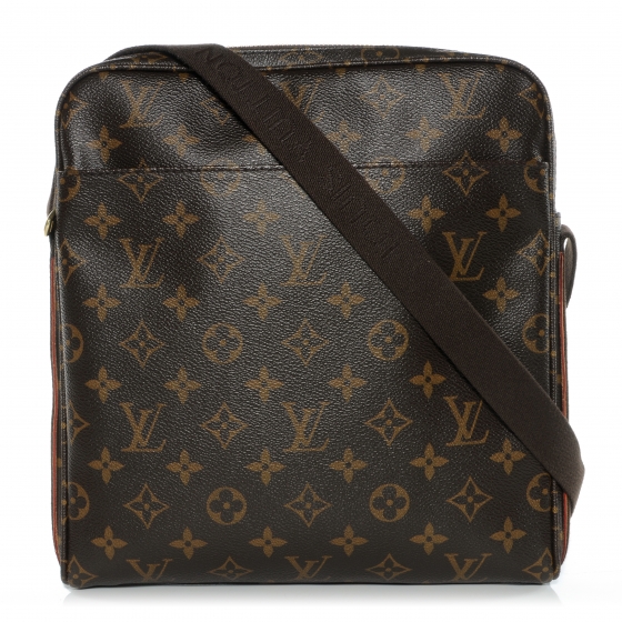 louis vuitton monogram trotteur beaubourg