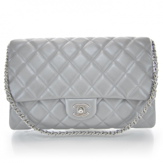 chanel black clutch bag
