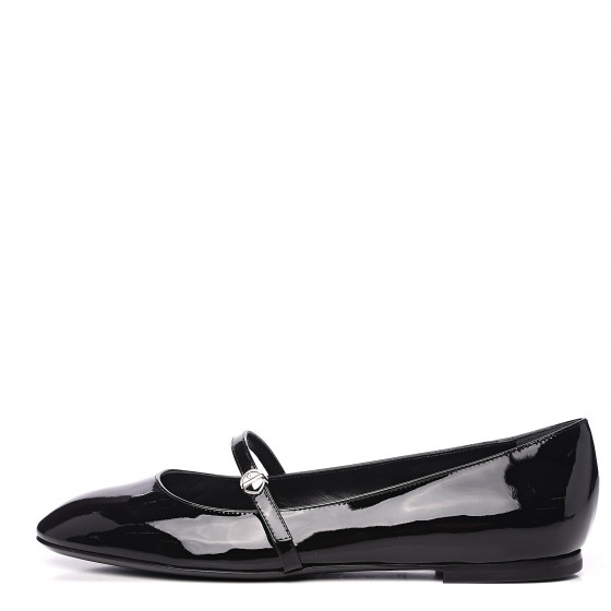 lv ballet flats