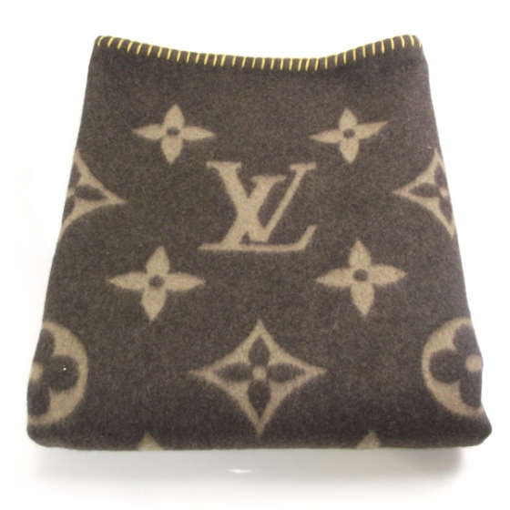 LOUIS VUITTON Wool Angora Monogram Blanket Marron 15979