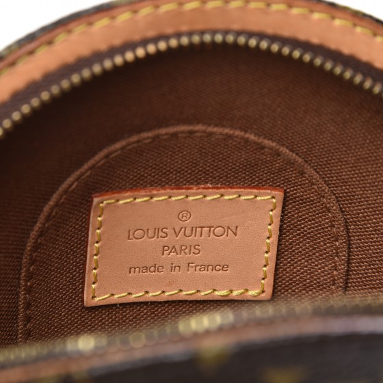 louis vuitton ellipse wristlet