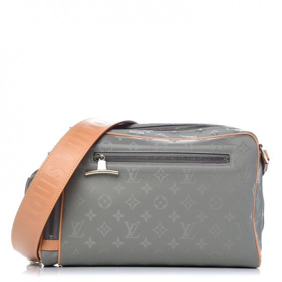 lv camera bag men