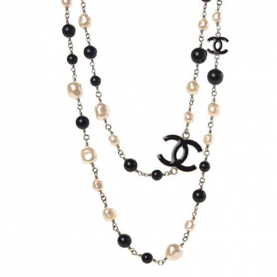 CHANEL Baroque Pearl Bead Enamel CC Long Necklace Black Silver 309844