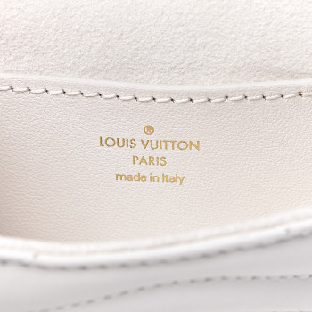 LOUIS VUITTON Calfskin New Wave Multi Pochette Snow 542841