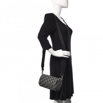 dior oblique roller shoulder bag