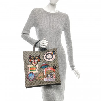 gucci courrier soft gg supreme tote