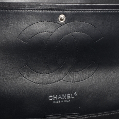 chanel classic flap black interior