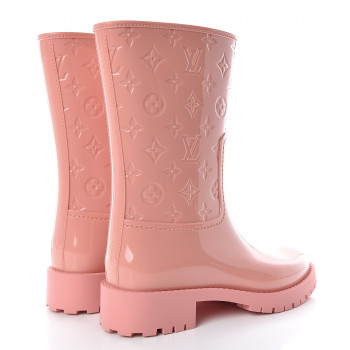 drops flat half boot