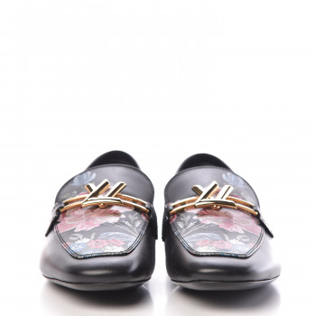 upper case flat loafer
