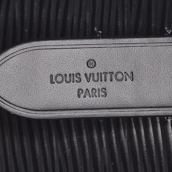 louis vuitton neonoe black epi LOUIS VUITTON Epi Neonoe Black 338789
