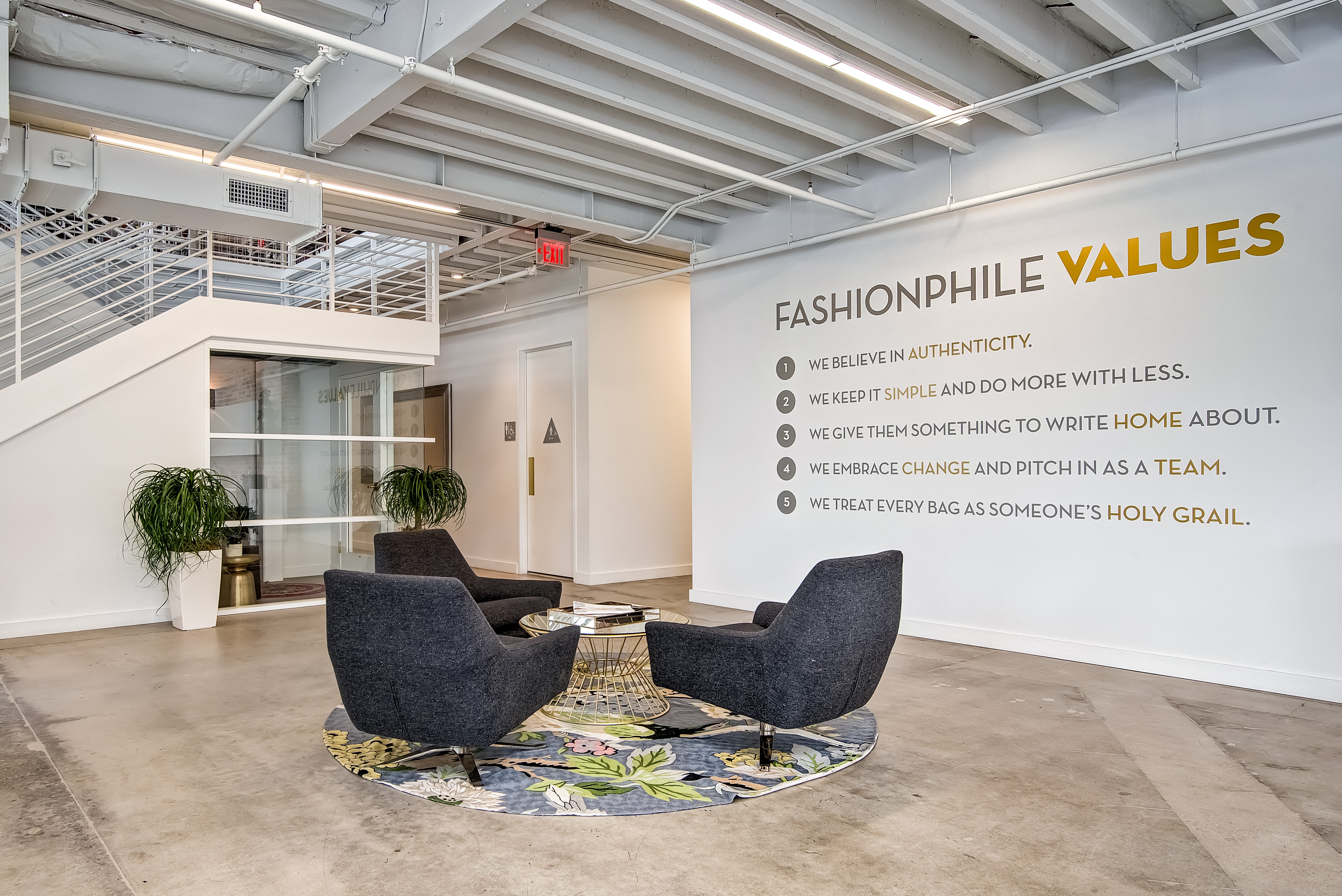 Contact Us Fashionphile